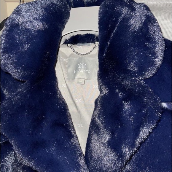 Navy blue faux fur coat SOIA & KYO - Picture 3 of 3